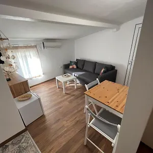 buradan rezervasyon yapın
