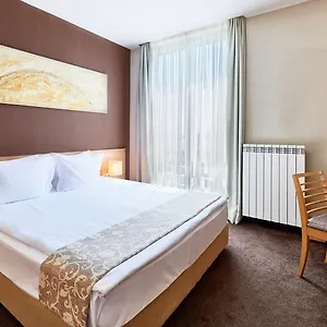 Otel Lucky & Relax
